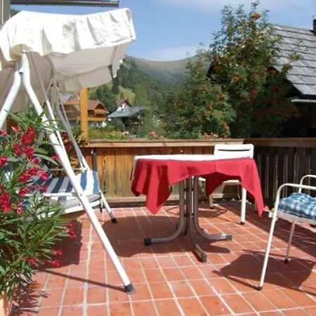 祖阿尔滕施米德公寓 公寓 *